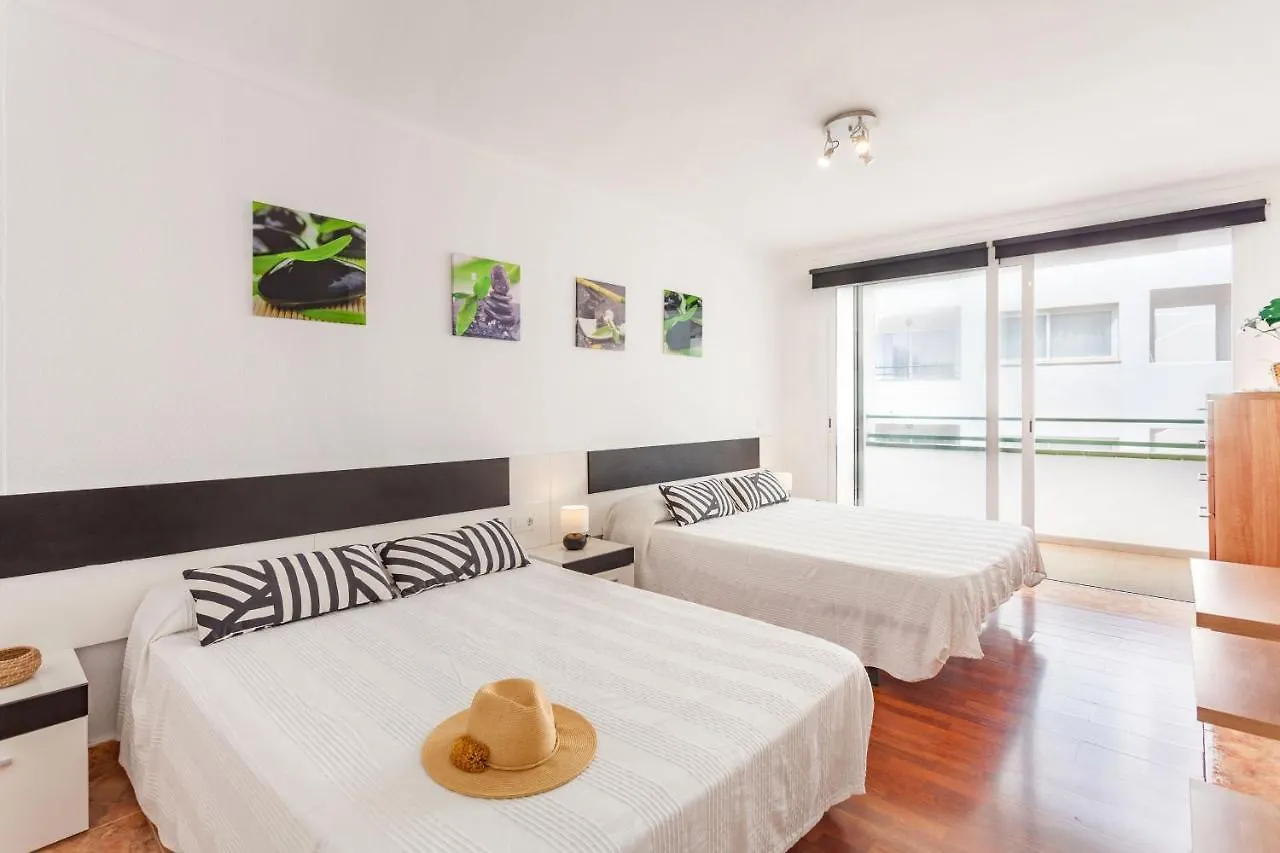 Nano'S Beach House Portocolom